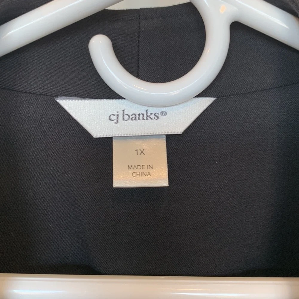 CJ Banks • blazer